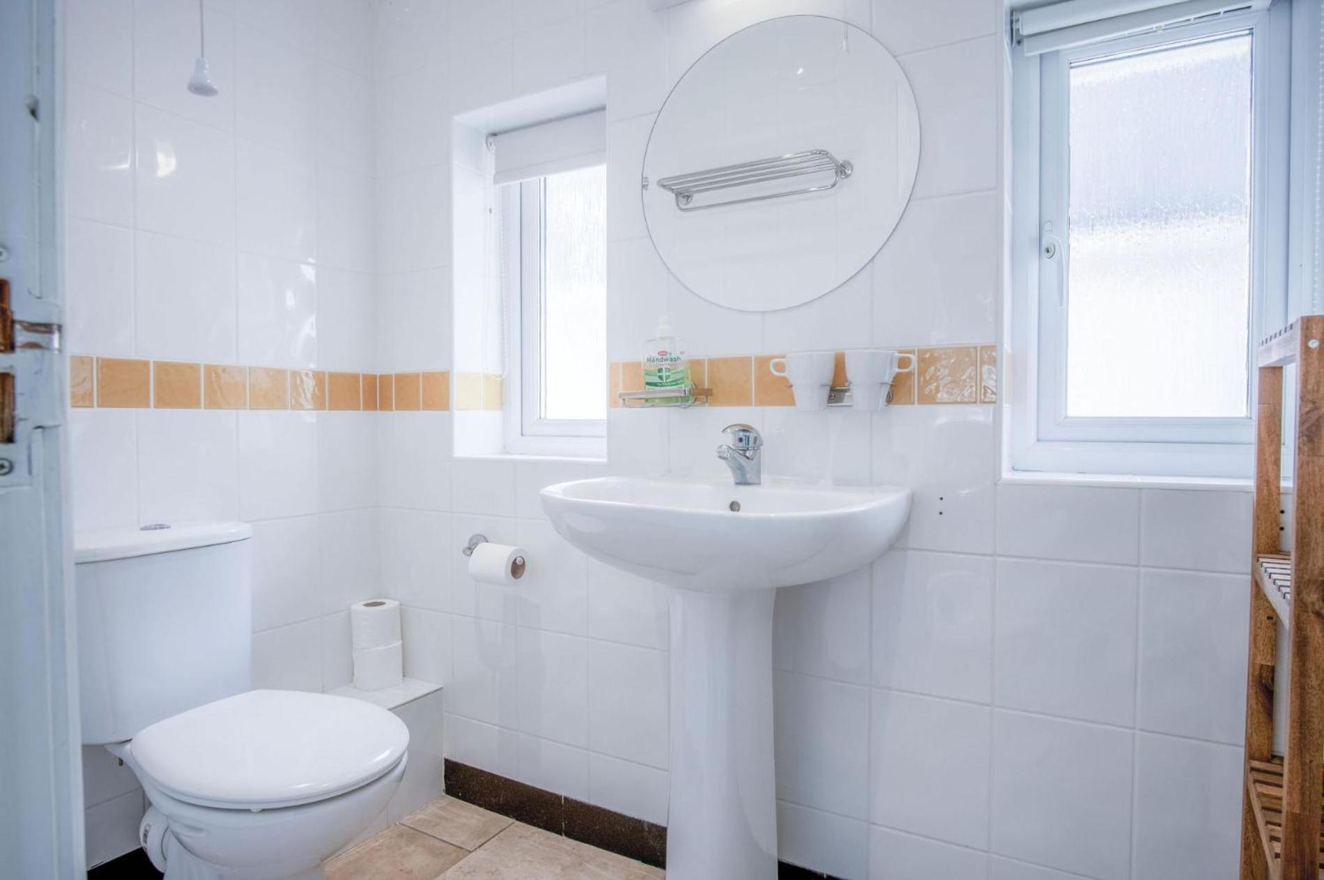 Ewyn Y Don - 2 Bedroom Apartment - Pendine Luaran gambar