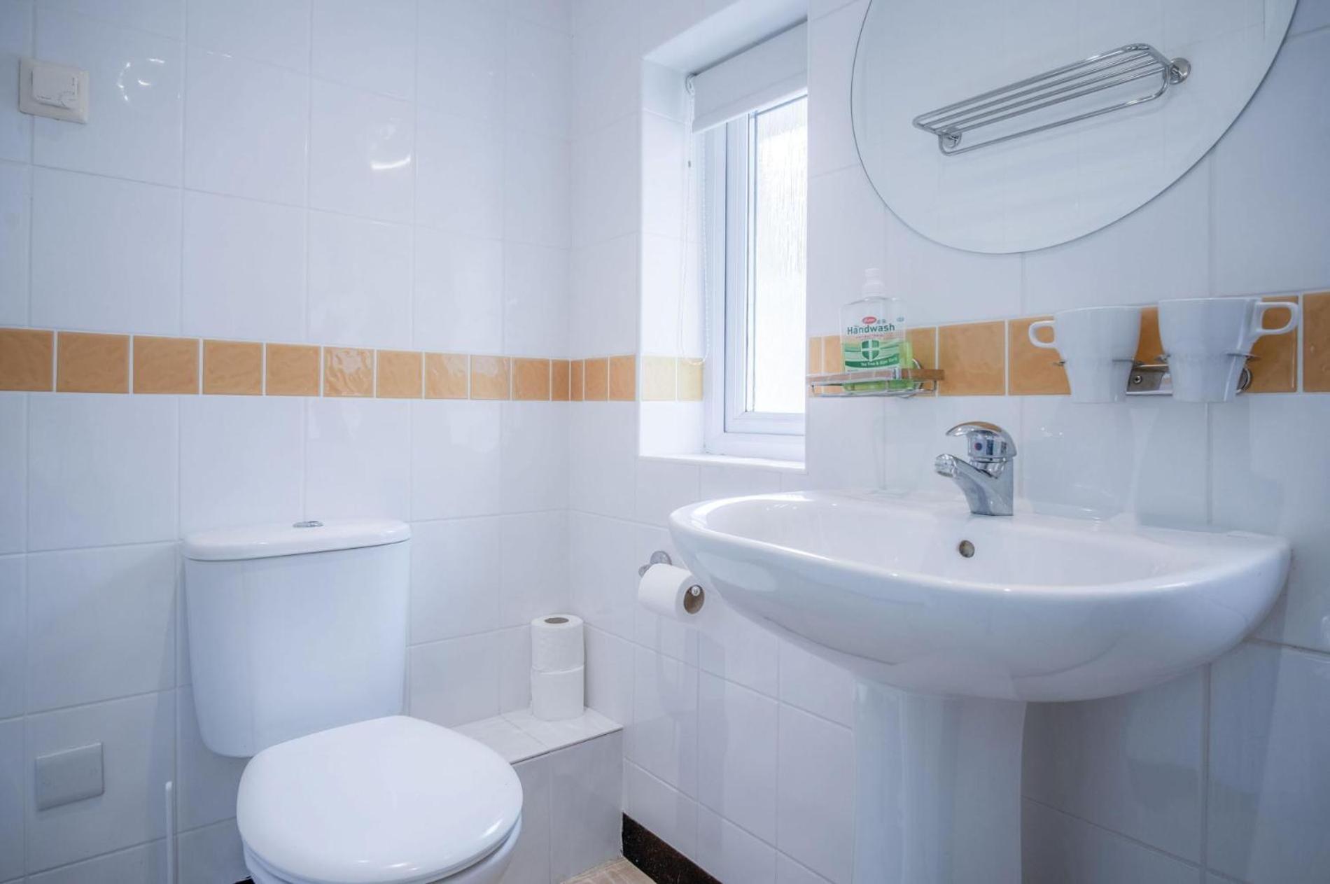 Ewyn Y Don - 2 Bedroom Apartment - Pendine Luaran gambar