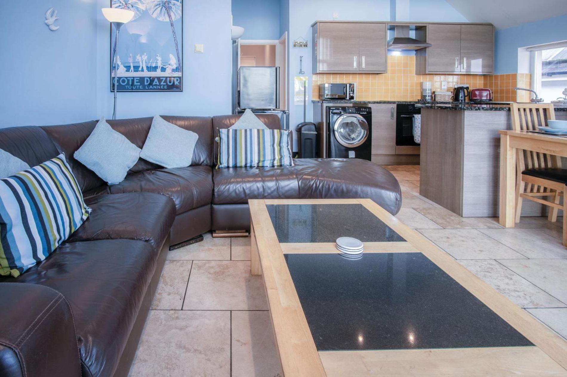 Ewyn Y Don - 2 Bedroom Apartment - Pendine Luaran gambar