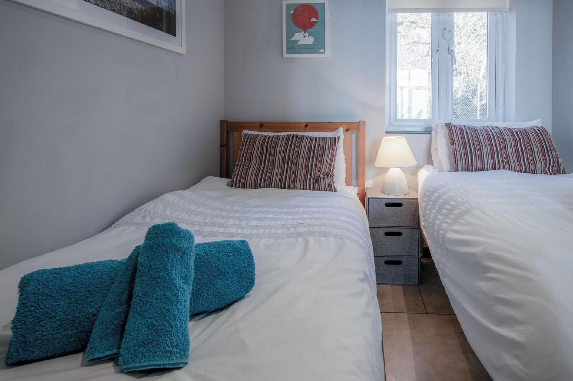 Ewyn Y Don - 2 Bedroom Apartment - Pendine Luaran gambar