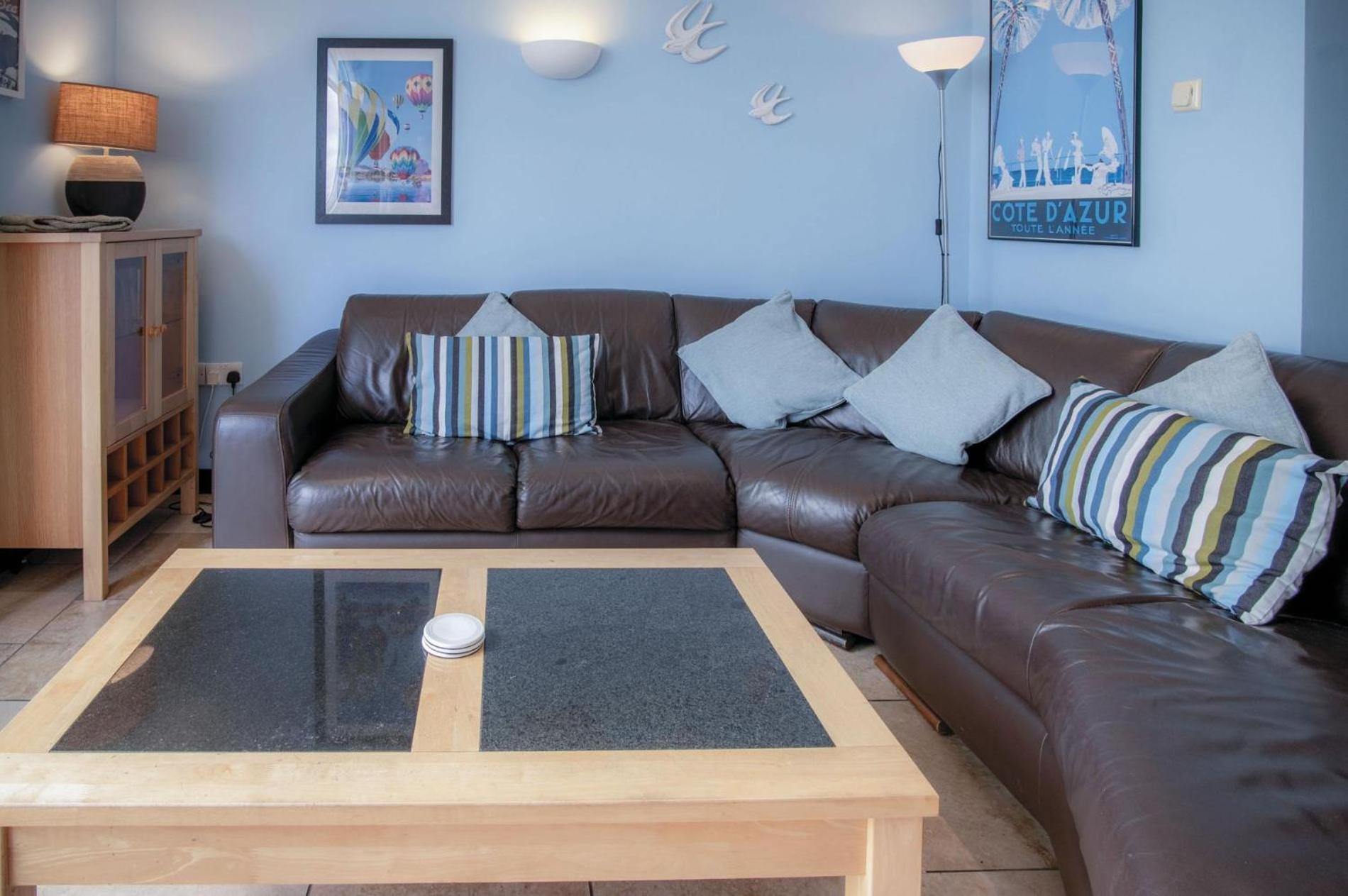 Ewyn Y Don - 2 Bedroom Apartment - Pendine Luaran gambar