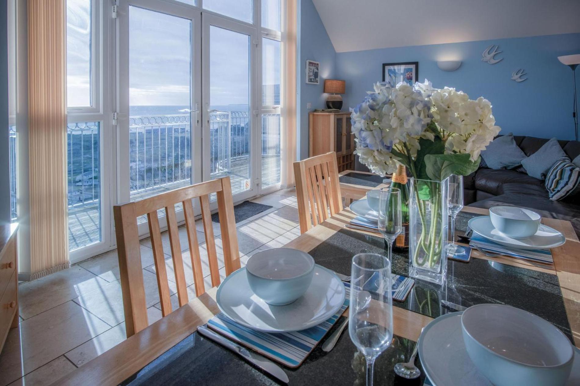 Ewyn Y Don - 2 Bedroom Apartment - Pendine Luaran gambar