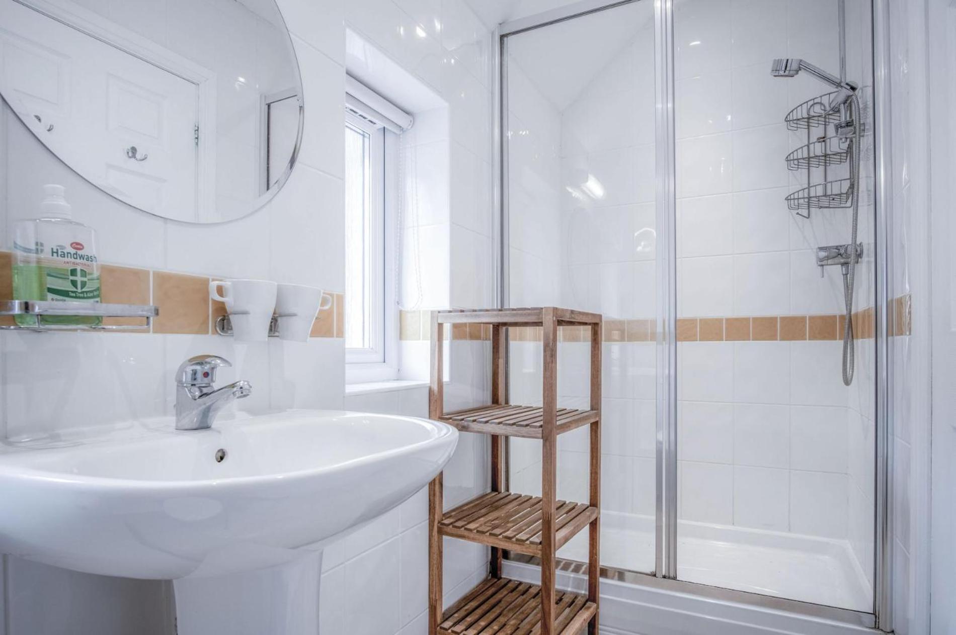 Ewyn Y Don - 2 Bedroom Apartment - Pendine Luaran gambar