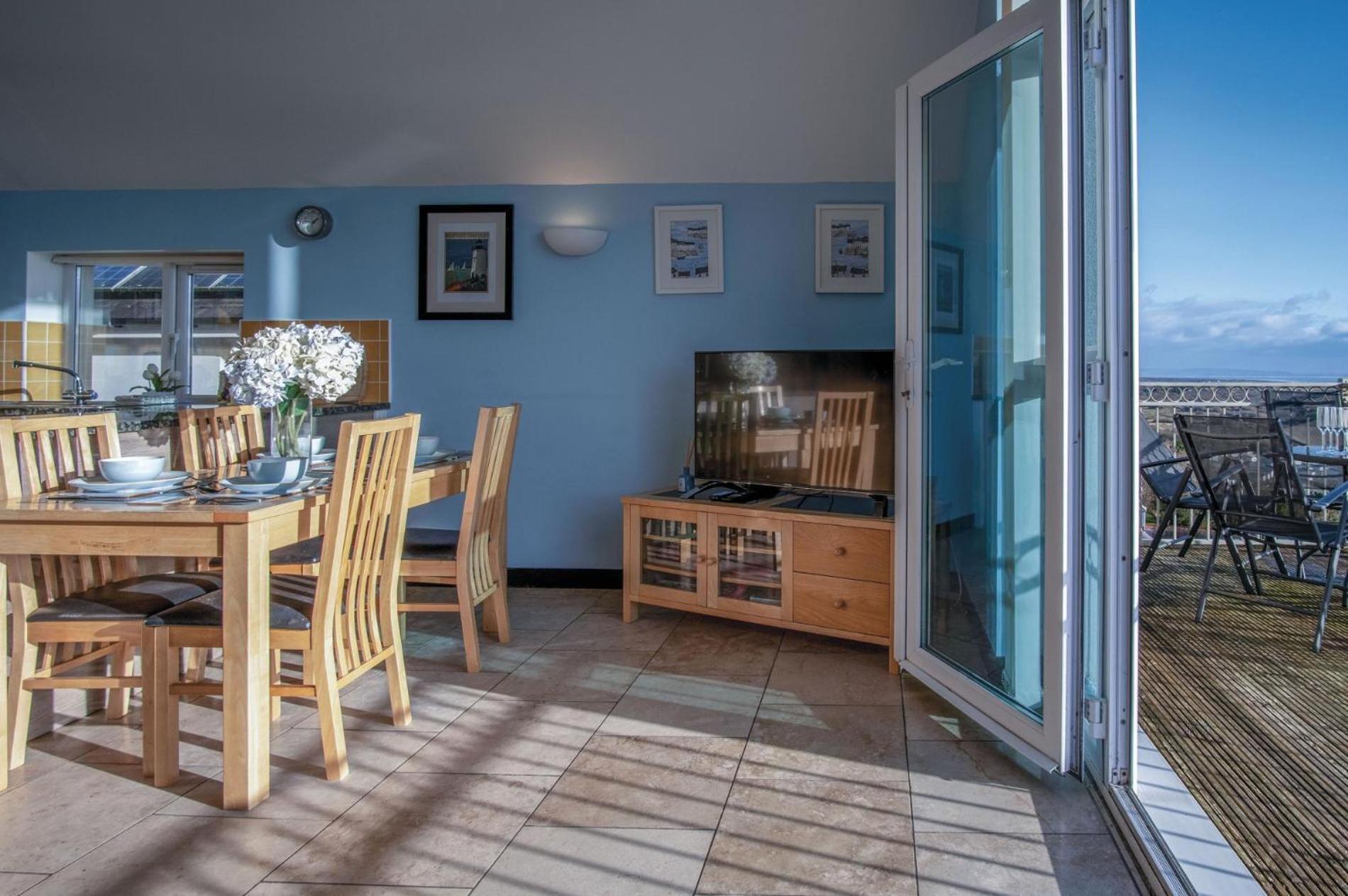 Ewyn Y Don - 2 Bedroom Apartment - Pendine Luaran gambar